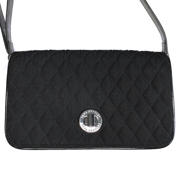 ✖️ SOLD DEPOP ✖️ Vera Bradley Turnlock Crossbody Bag - Black - Picture 2 of 6